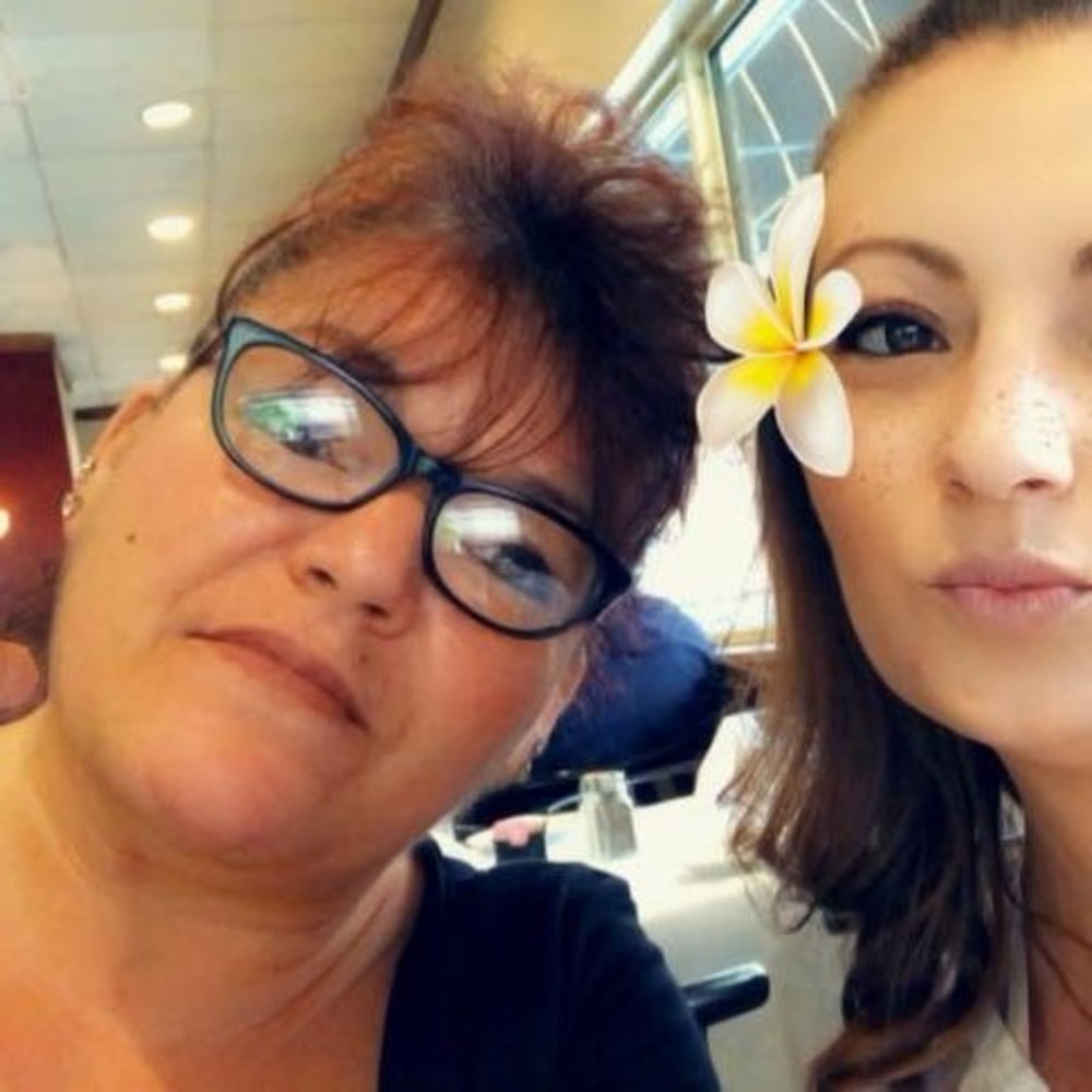 Meet your Posher, Theresa